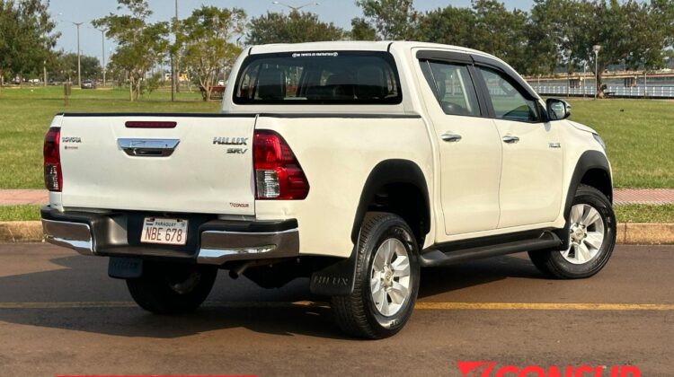 T. Hilux D/C 4×4 Aut