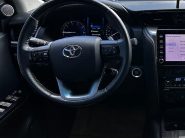T. Fortuner Aut