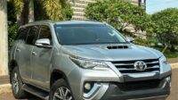 T. Fortuner Aut