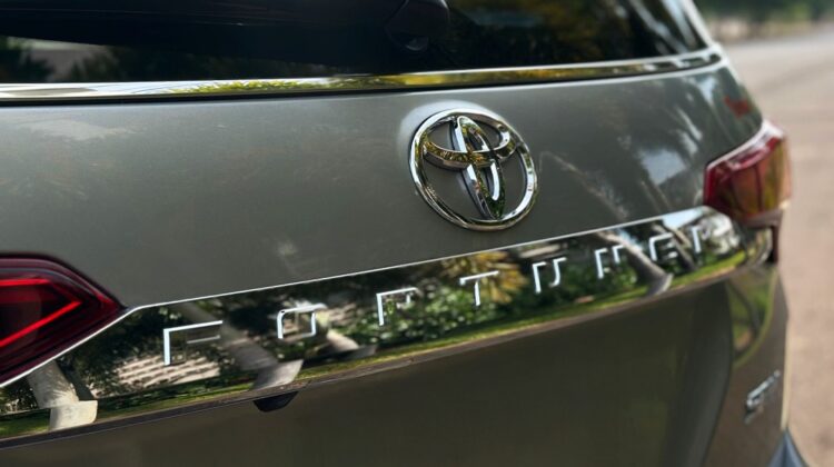 T. Fortuner Aut