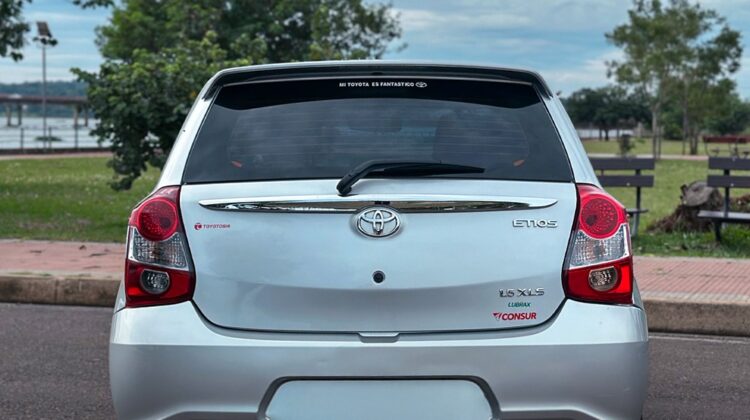 T. Etios Aut