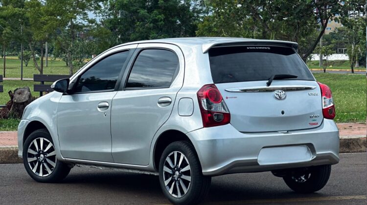 T. Etios Aut