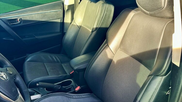 T. Corolla S CVT