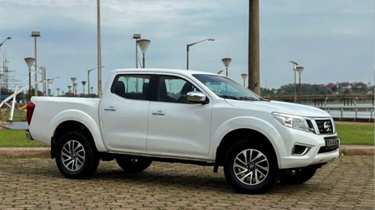 Nissan Frontier 4×4 mec