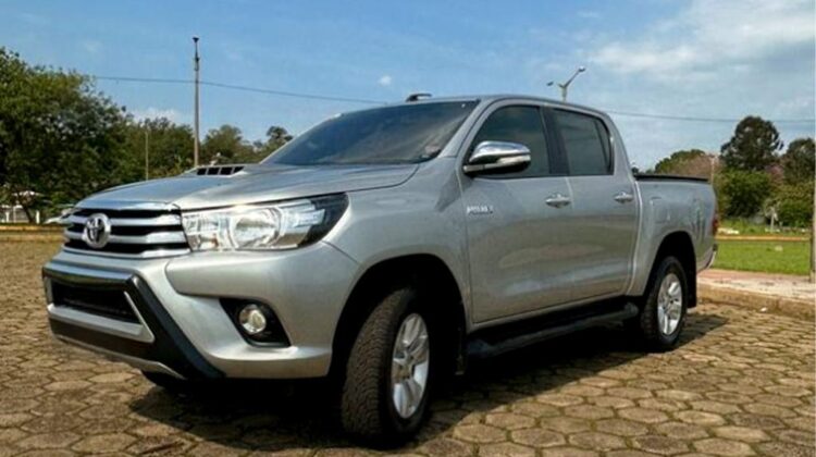 T. Hilux D/C 4×4 SRV Mec 2017