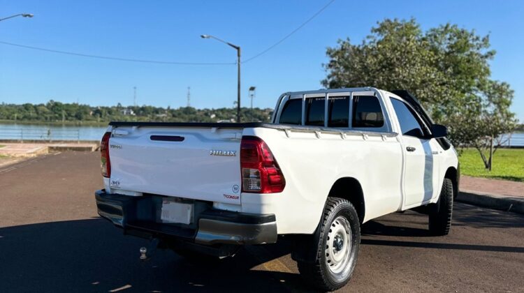 T. Hilux C/S 4×4 2019