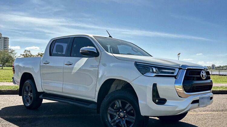 T. Hilux D/C 4×4 SRV Mec 2021