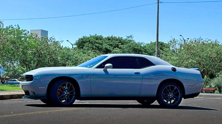 Dodge Challenger
