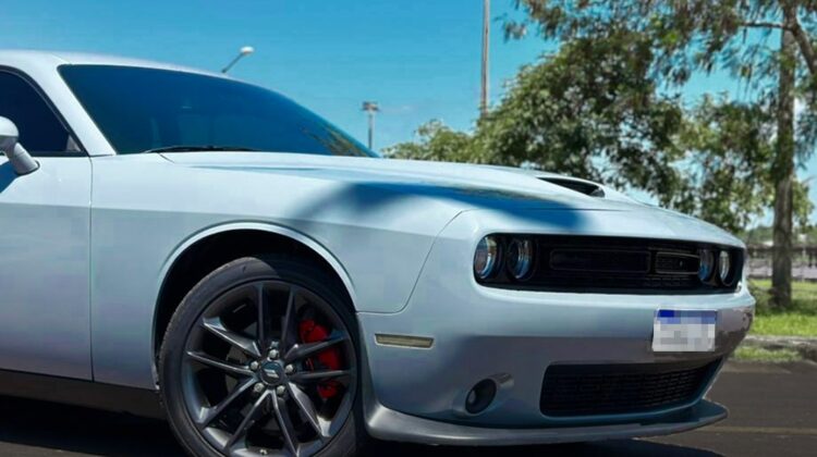 Dodge Challenger