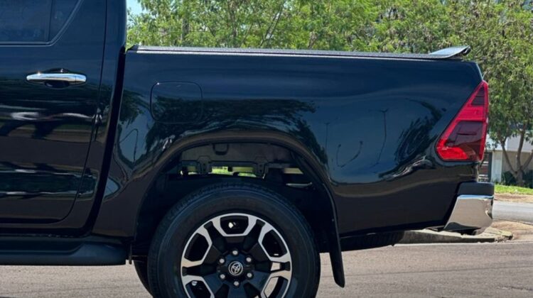 T. Hilux D/C 4×4 Limited