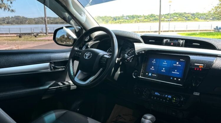 T. Hilux D/C 4×4 Limited