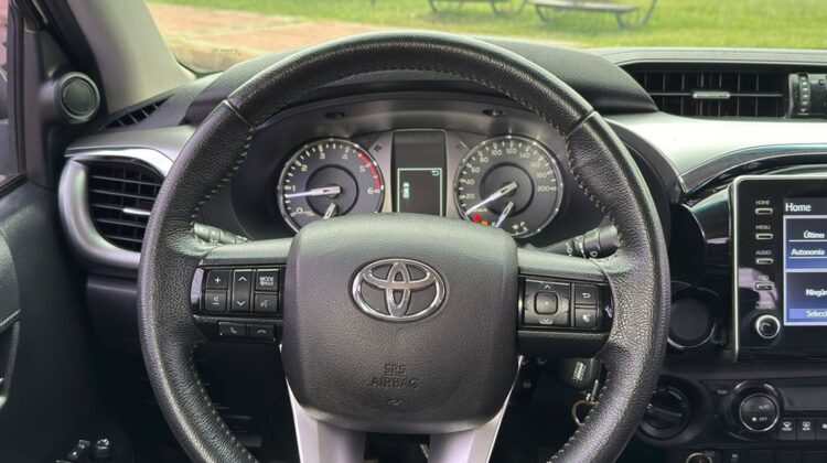 T. Hilux D/C 4×4 SRV Mec