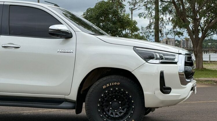 T. Hilux D/C 4×4 SRV Mec