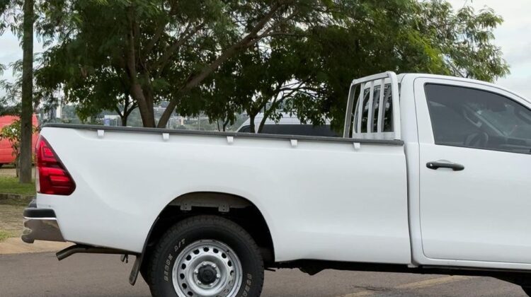 T. Hilux C/S 4×4 2025