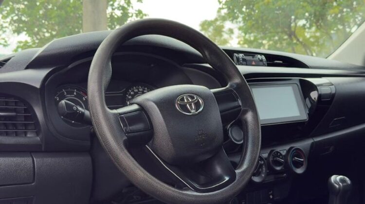 T. Hilux C/S 4×4 2025