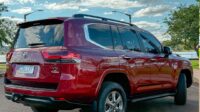 T. Land Cruiser