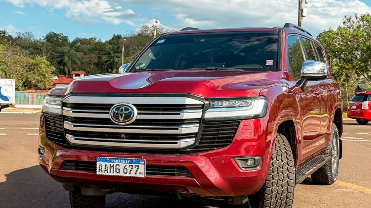 T. Land Cruiser